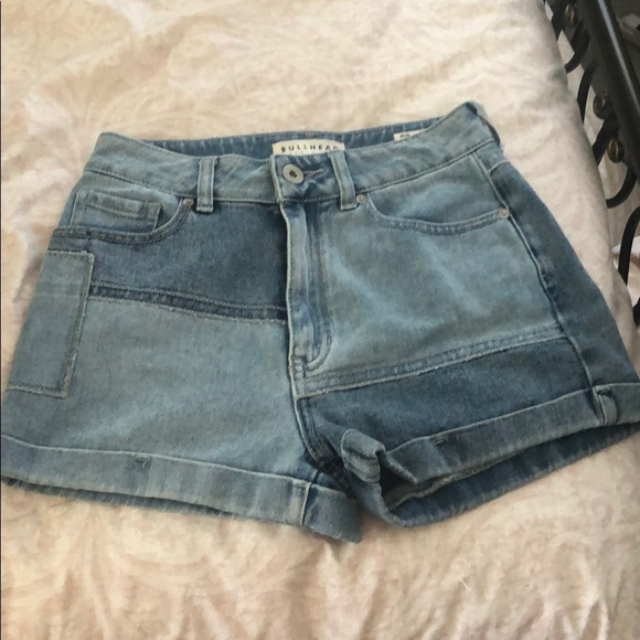 Bullhead Pants - Multi wash high waisted mom short